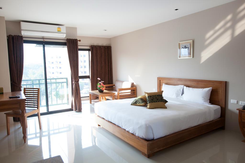 The Sun Terrace Hotel Chiang Mai Bagian luar foto