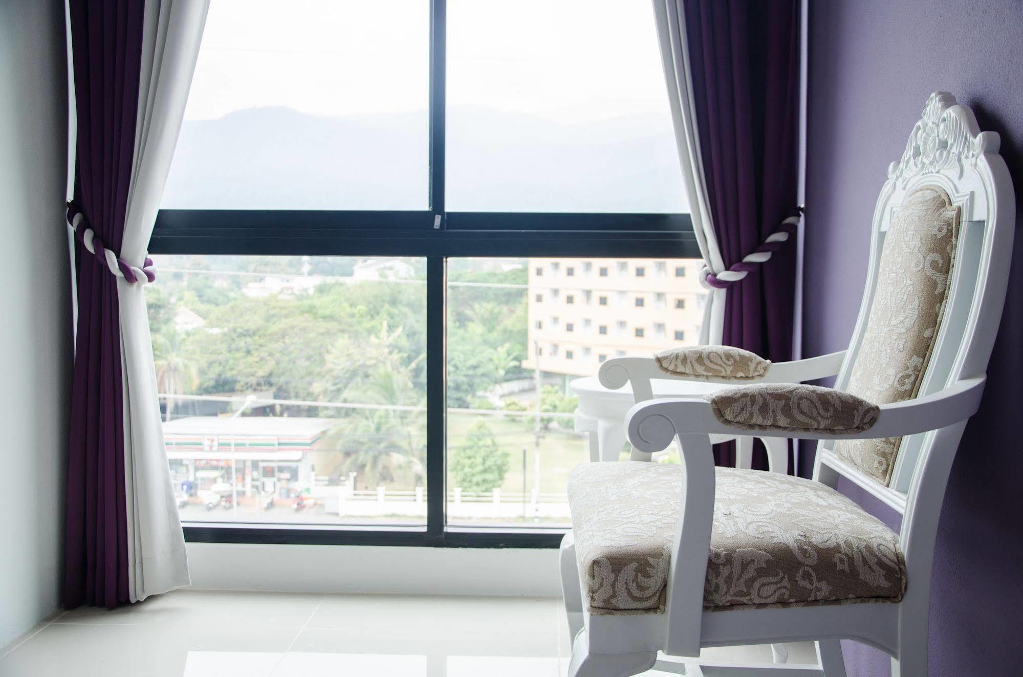 The Sun Terrace Hotel Chiang Mai Bagian luar foto