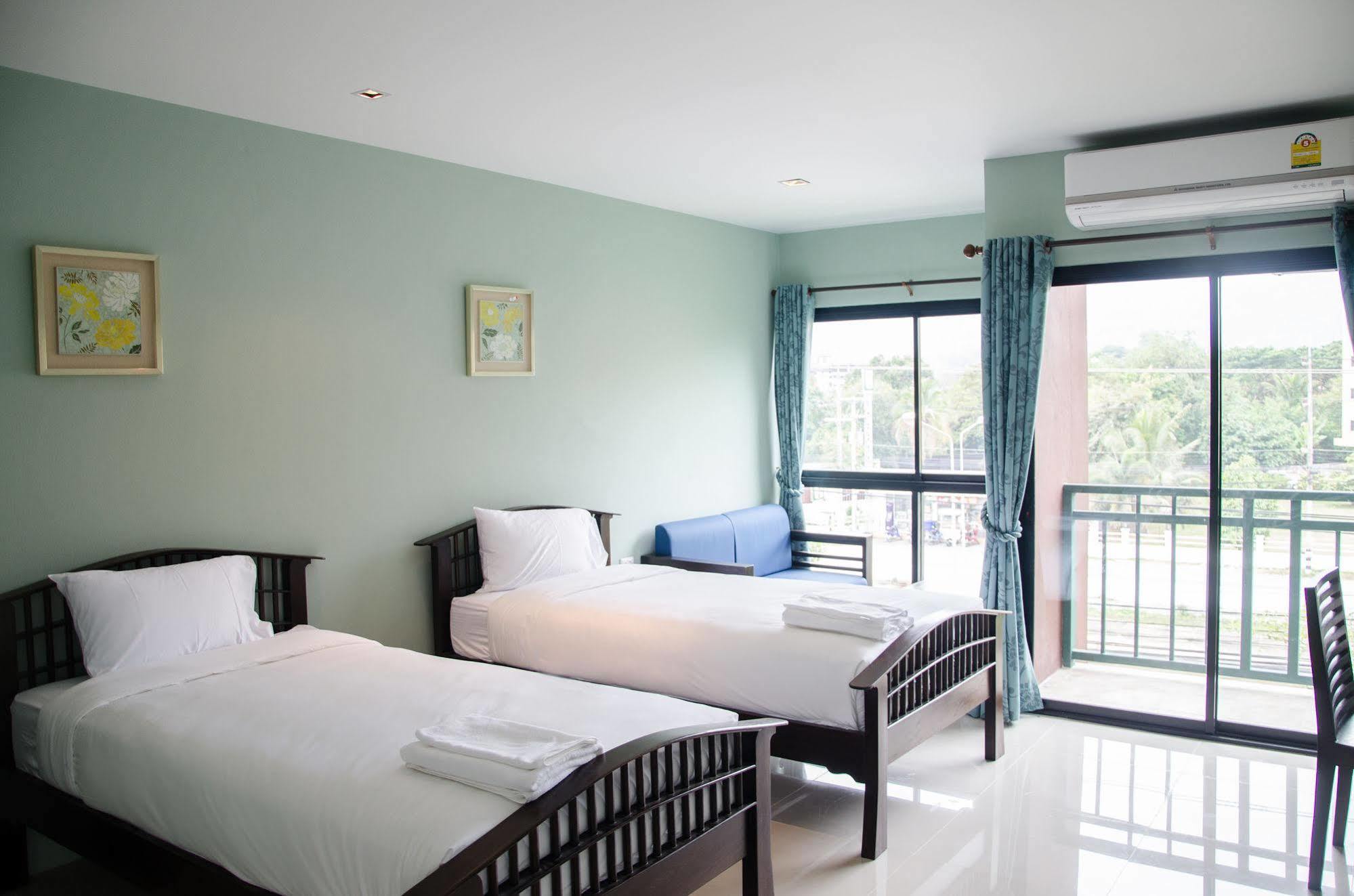 The Sun Terrace Hotel Chiang Mai Bagian luar foto